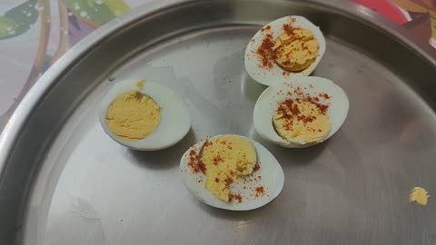 Boiled Eggs Sprinkled with Red chilli powder & Salt #foodlover #food #foodie #yummy #recipe #egg