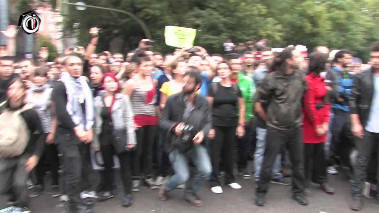 #25S La policía agrede al cámara de La Tuerka