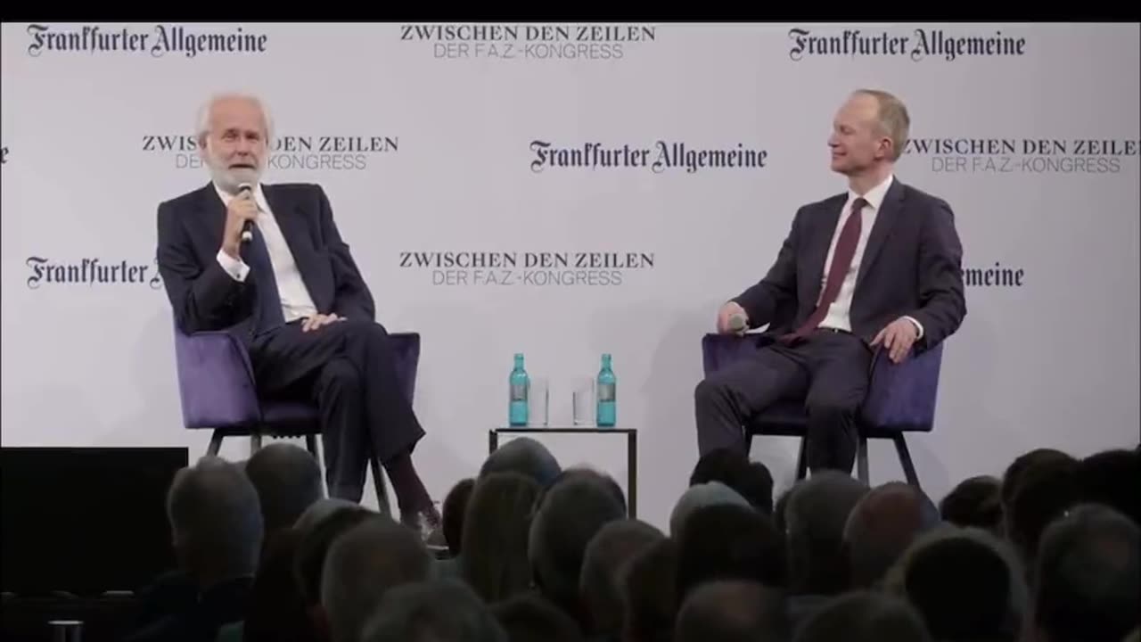 Harald Schmidt über die Grünen und die AfD. Herrlich 🤣.