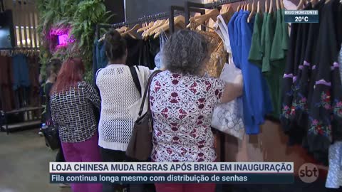 Loja chinesa muda regras após briga em inauguração _ SBT Brasil (14_11_22)