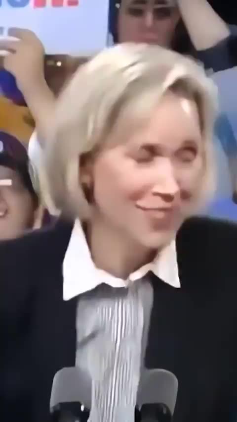 WATCH - Tampon Tim's Wife (Misses Tampon) Has Meltdown on Stage