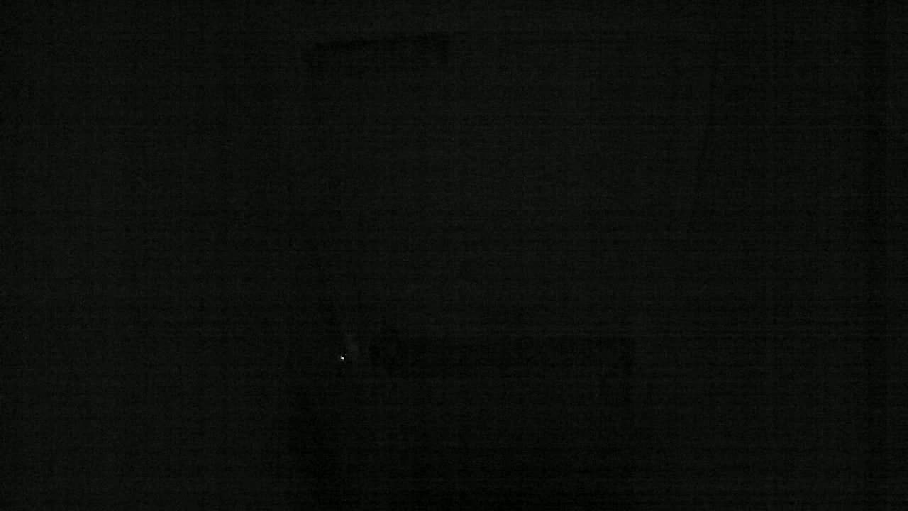 1480HSOB06SH642EExitStairwell_2021-01-05_04h40min01s857ms.mp4