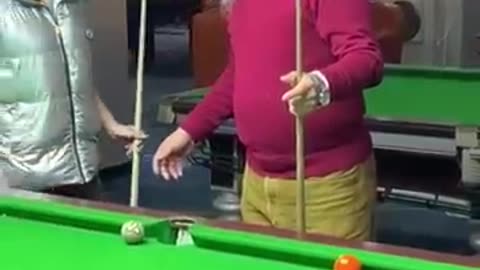 Funny videos billiard