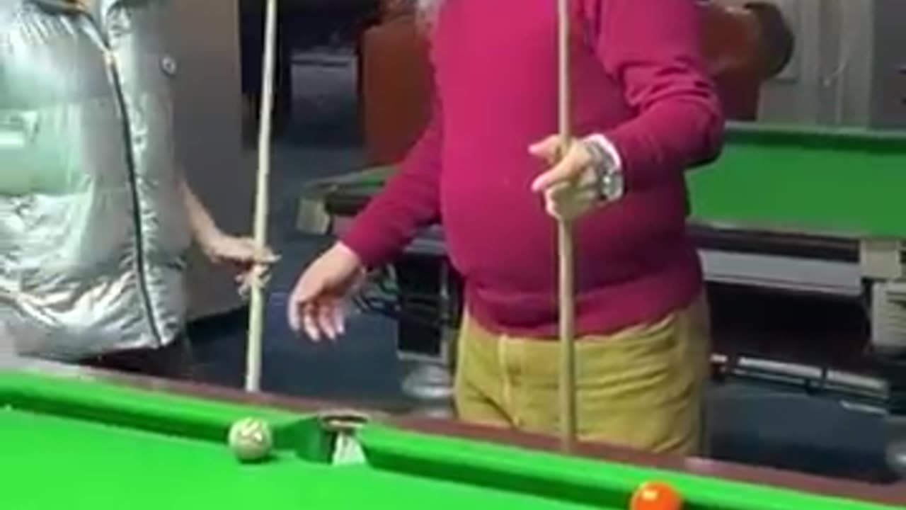 Funny videos billiard