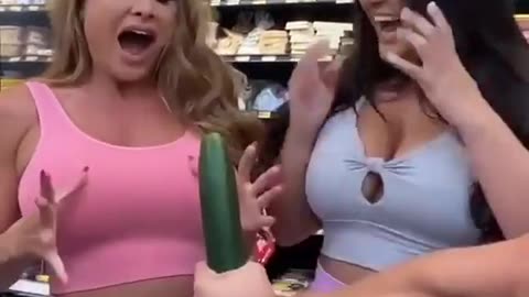 FUNNY GIRLS VIDEO