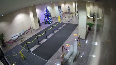 8002FCOB01MainLobby_2021-01-05_17h40min01s163ms.mp4