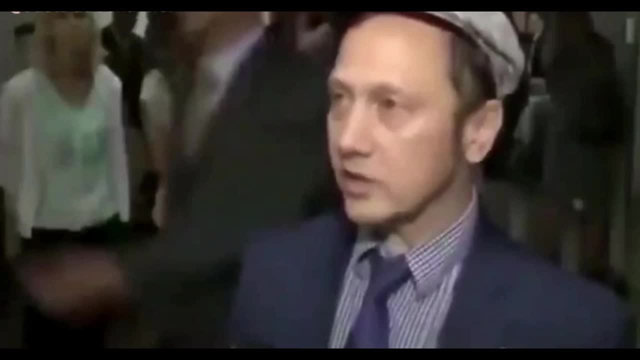 Rob Schneider talks Vaccines