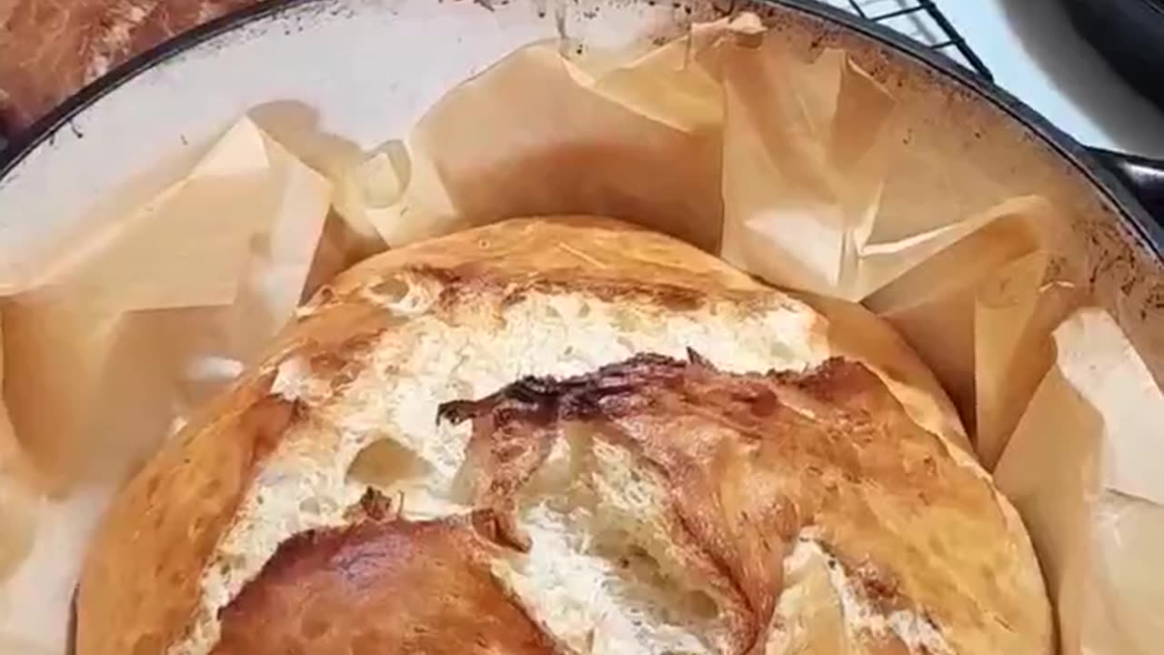 Dutch Oven Homemade Bread