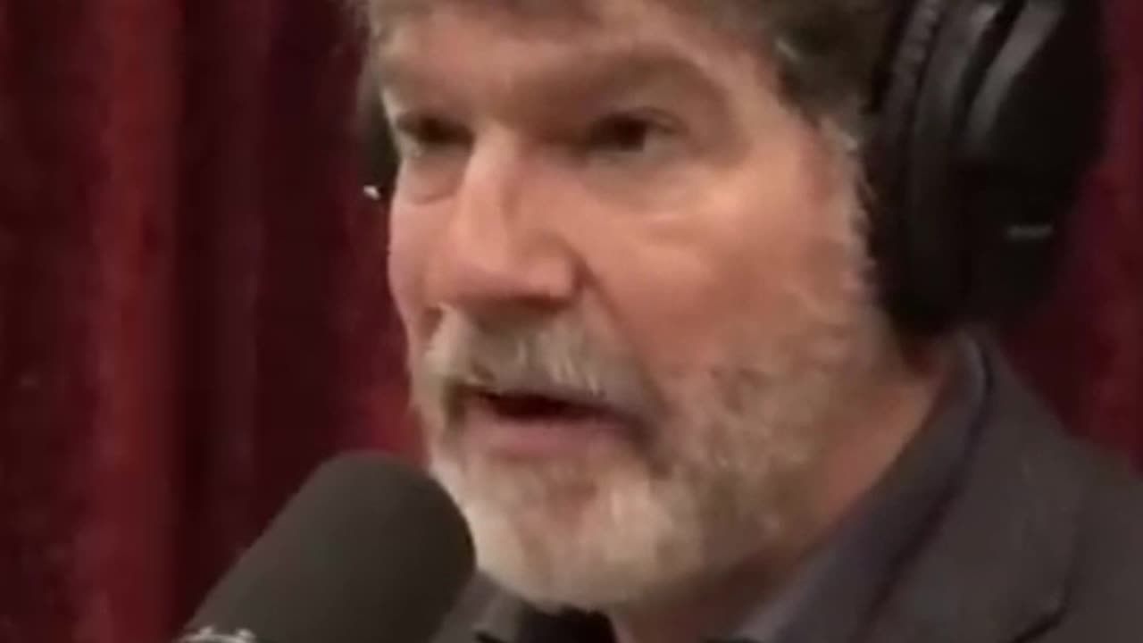 Dr Bret Weinstein hypothesizes on why the Biden Gov is allowing “porous borders.” - Joe Rogan