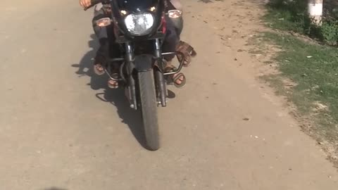 Friend tour