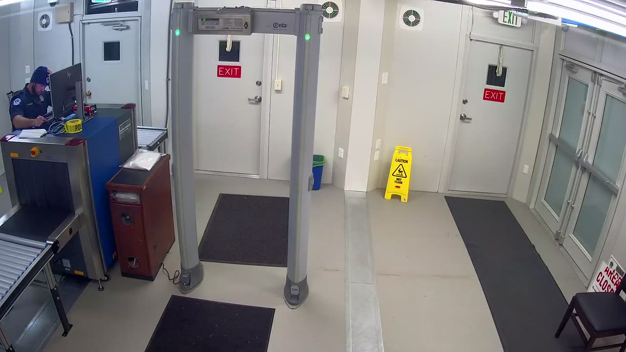 0972USCG00SouthTrailer_2021-01-05_00h00min00s307ms.mp4