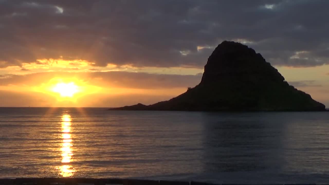 Kane'ohe, HI — Kualoa Regional Park - Sunrise