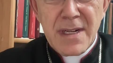 Bishop Athanasius Schneider Praying for DIVINE INTERVENTION on Pope Francis #Shorts #catholic #pope