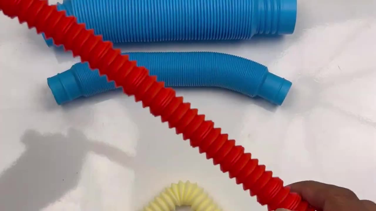 Pop tube voicing sounds #asmr #satisfying #poptubesound 5#diy #creative