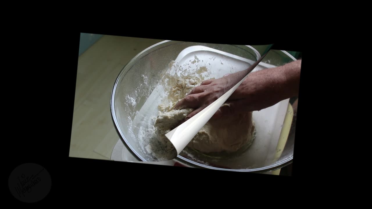 Hoje fiz pão de padaria, o tal pão francês - rapidinho