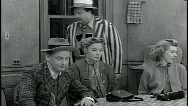 Honeymooners E20 (Young at Heart)