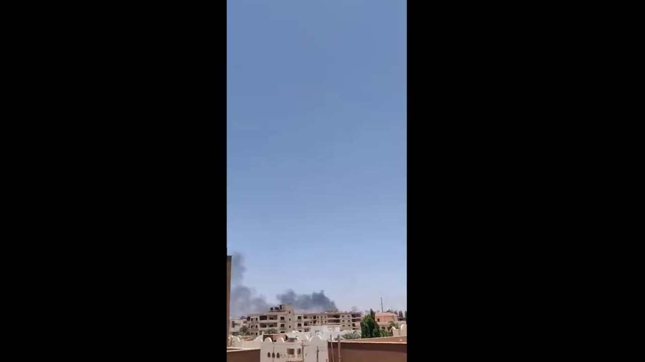 Smoke fills Khartoum sky on sixth day of Sudan conflict