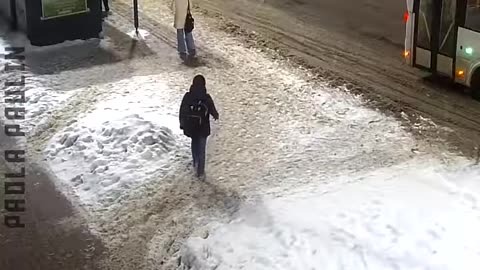 10 Close Calls Caught On Cam