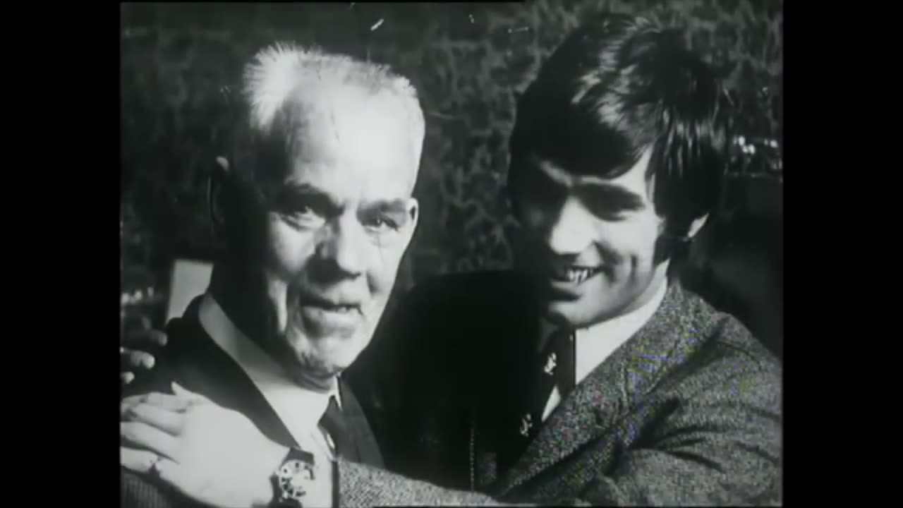 George Best - brilliant 26-min interview (1984)