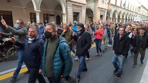 2021-11-06 Corteo a Parma Italy