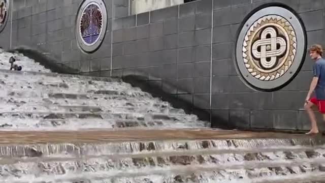 VISIT THESE DOWNTOWNAREAS ON YOUR TRIP TOChattanooga, TN