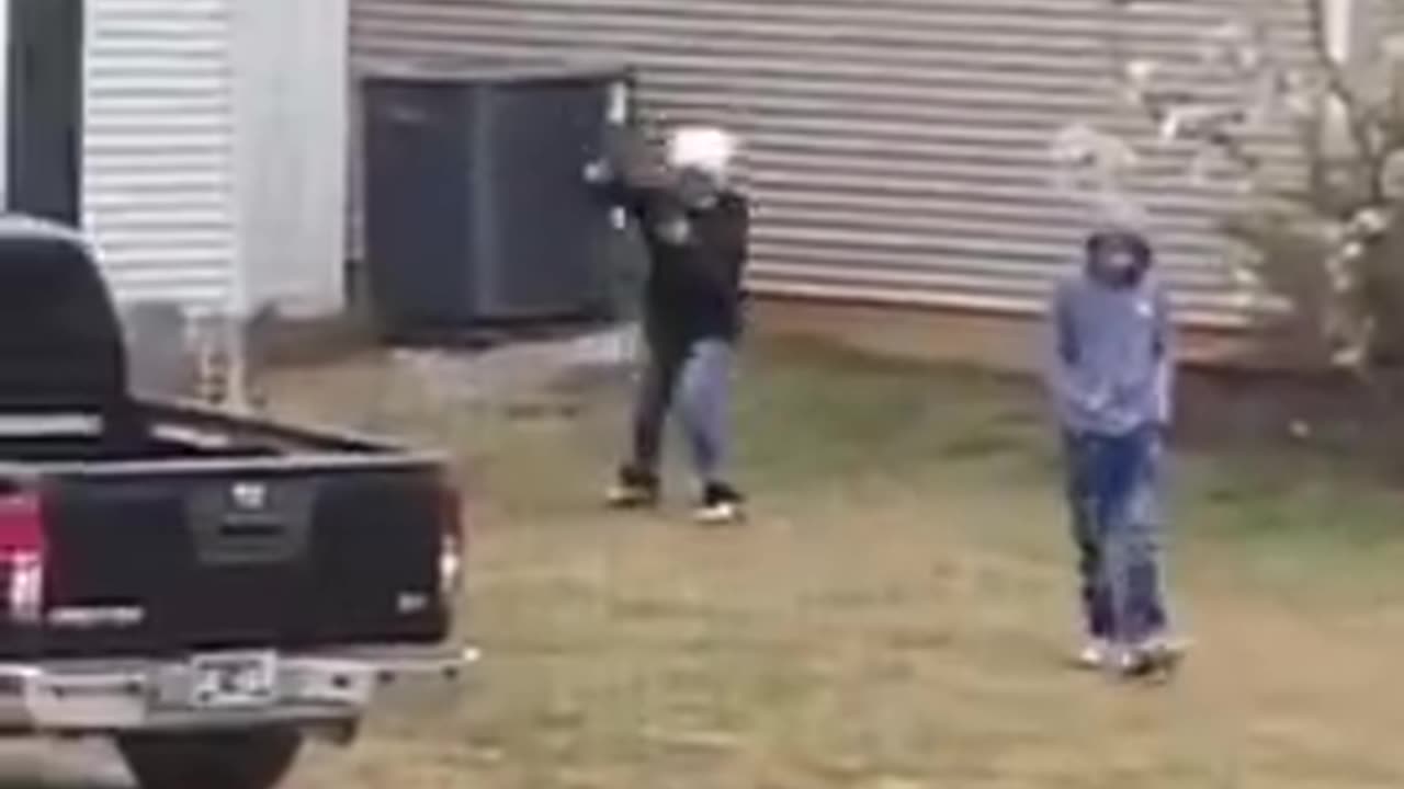 How kids play outside now