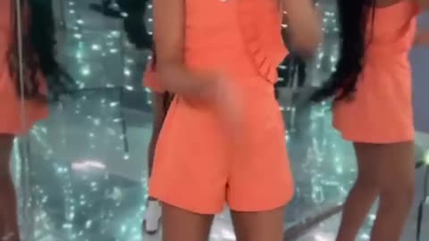 Sexy dance ❤️❤️💋 check it out ✅