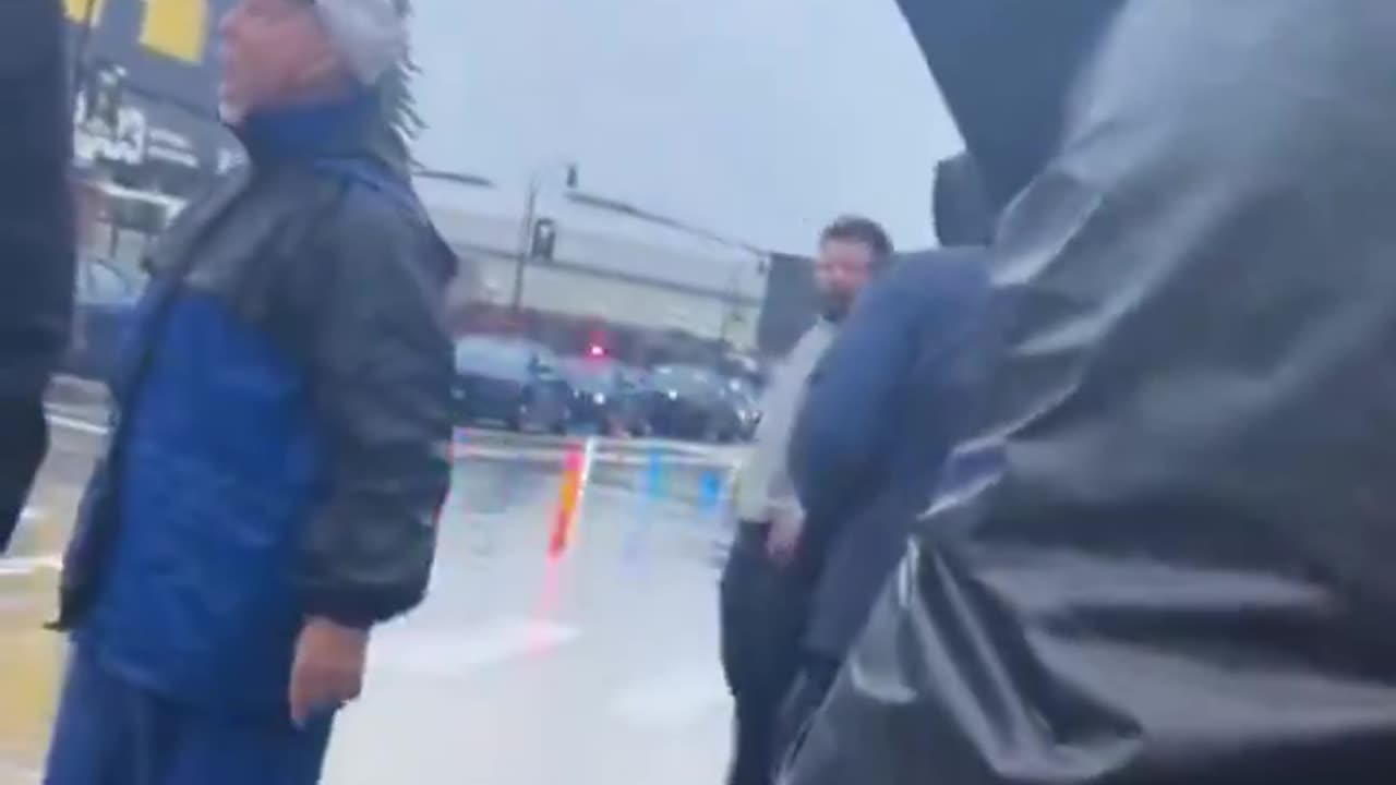 Michigan football fans booed Tim Walz as he entered the stadium for the big game against Minnesota