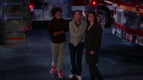 Bailey, Carina and Jo Open the Clinic - Grey's Anatomy