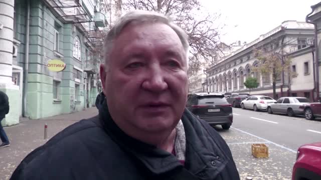 Ukrainians skeptical about Russia's Kherson withdraw
