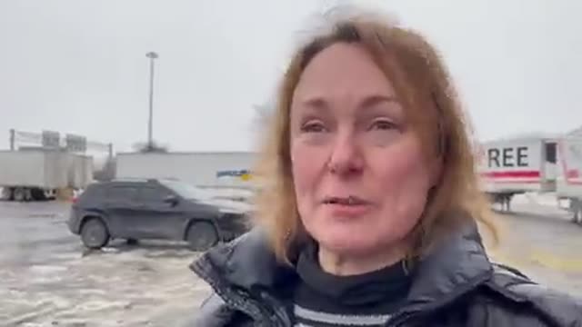 Polish Canadian Women Bring food to truckers