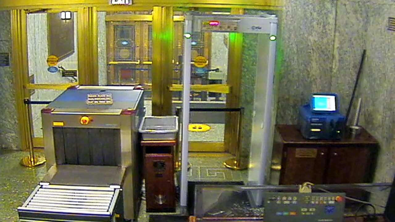 1222DSOB01SouthwestDoor_2021-01-05_18h40min00s720ms.mp4