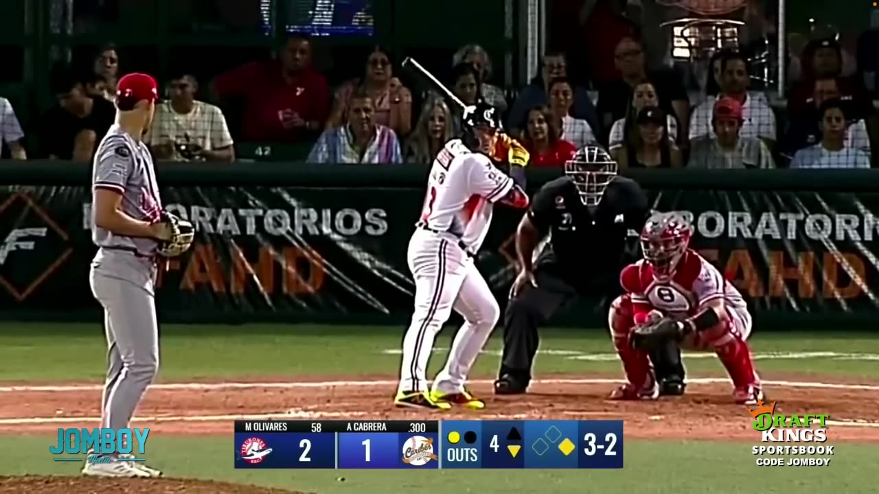 Batter gets clotheslined after hitting his third homer, a breakdown