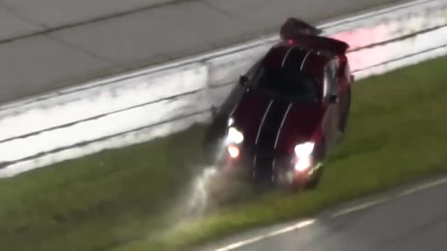 Oh NO! Shelby GT350 Crash.