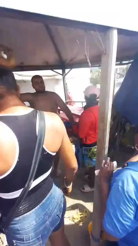 Masajista habría robado a turista en Bocagrande