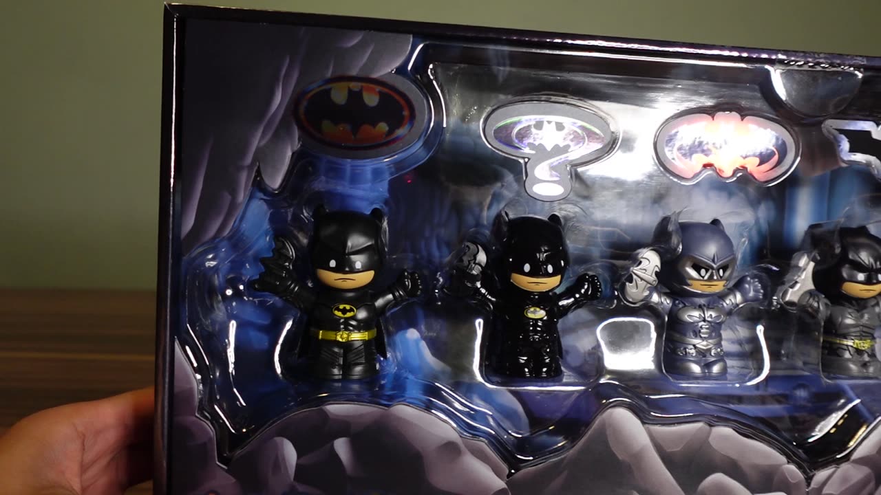 ASMR Unboxng: Little People Collectors Batman Movie Figures (85th Anniversary)