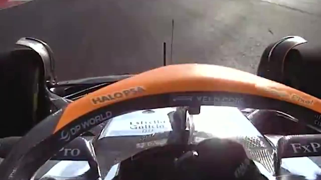 Formula 1 - A rare error and a shock exit 😮 Oscar Piastri