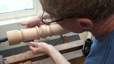 Turning an oak table spindle