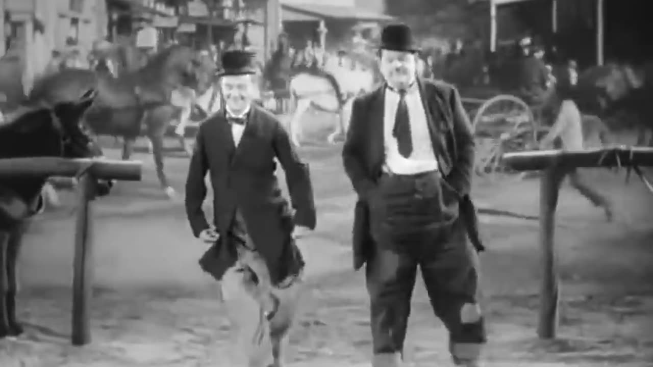 Laurel and Hardy Do Michael Jackson