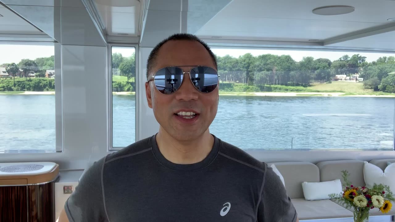 20190728文贵先生视频:双面间谍.文贵,在"床"上报平安!