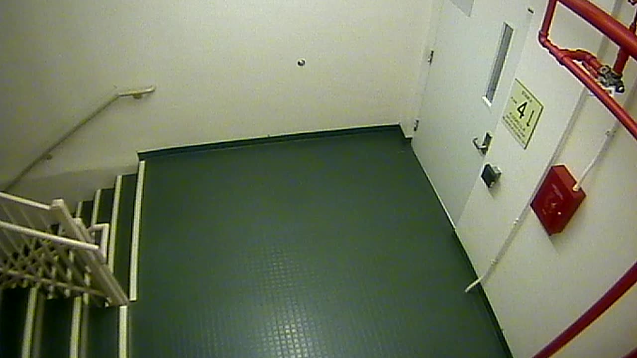8415OHOB04Stair4_2021-01-04_23h51min17s403ms.mp4