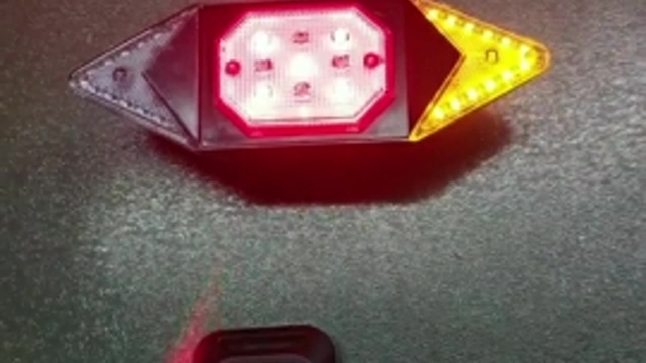 Rear Lamp Smart Bike Wireless Remote Turn Signal Lights