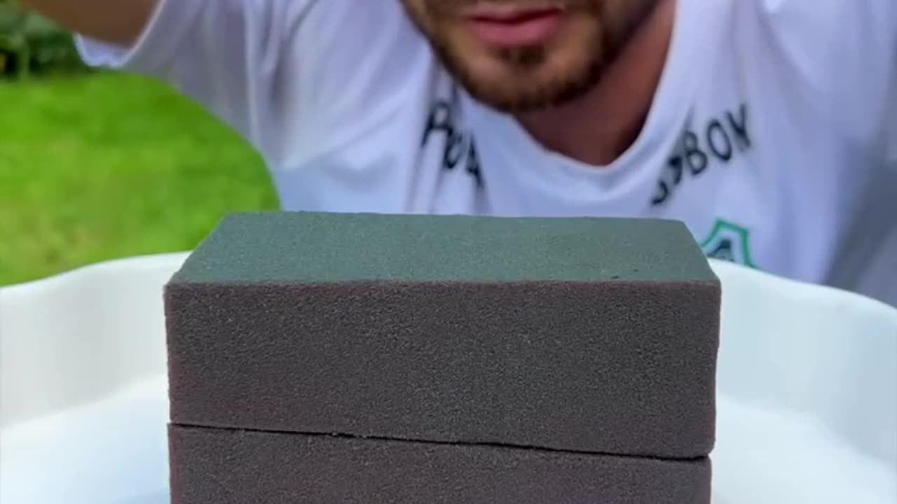 guess the color !!!🤯