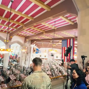 Pritje madhështore për Vjosa Osmanin nga ushtarakët amerikanë në West Point