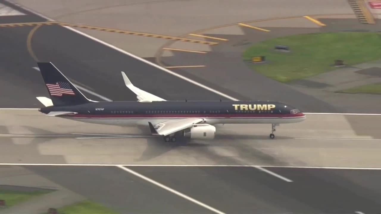 Trump takes off to go to DC