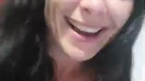 Julie Moment Spontané de vérités 28/05