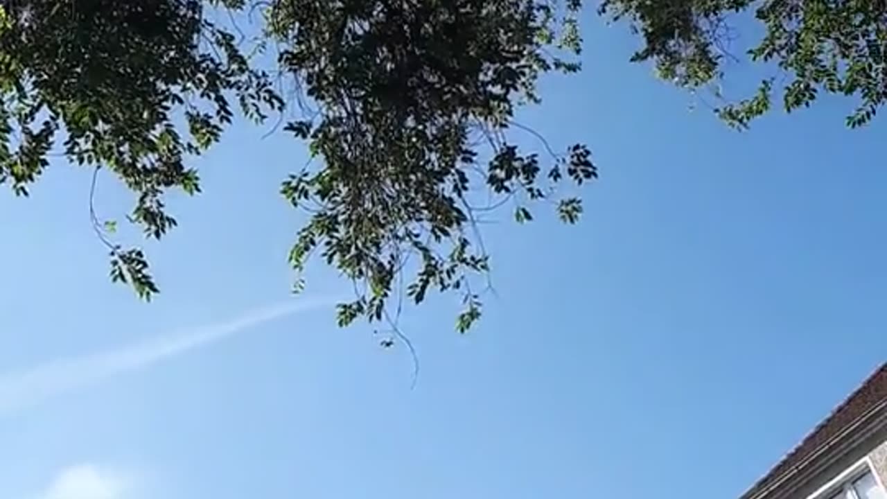 Himmel in Berlin am 12.09.2023 um 15:14 Uhr