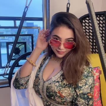 Trying My New Goggles 😎