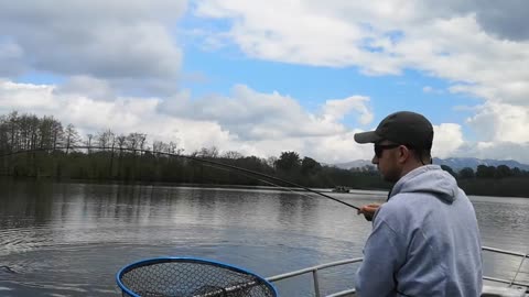 Fly fishing in the lake with Jordan GREGOIRE, French team