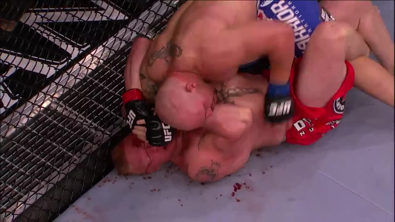 UFC_Classic__Brock_Lesnar_vs_Shane_Carwin___FREE_FIGHT(720p)_